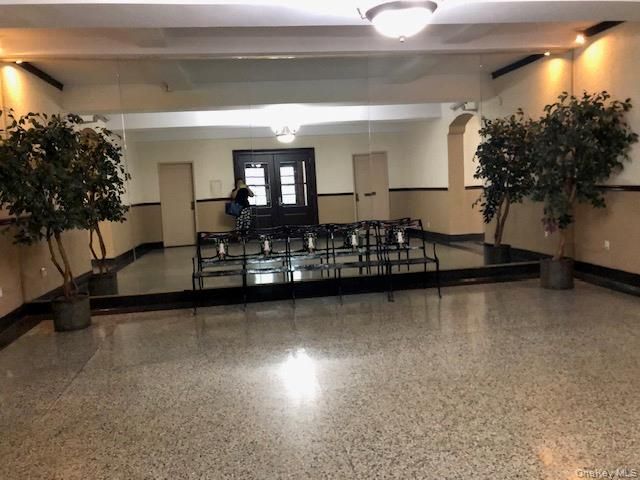30 Ehrbar Avenue 306, Mount Vernon, NY 10552