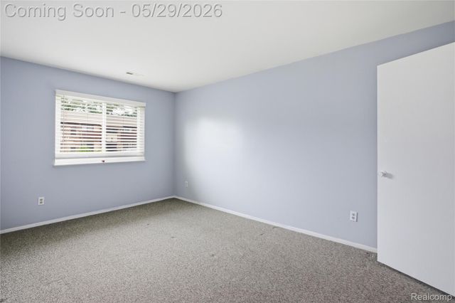 7708 Manor Circle 103, Westland, MI 48185