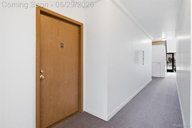 7708 Manor Circle 103, Westland, MI 48185