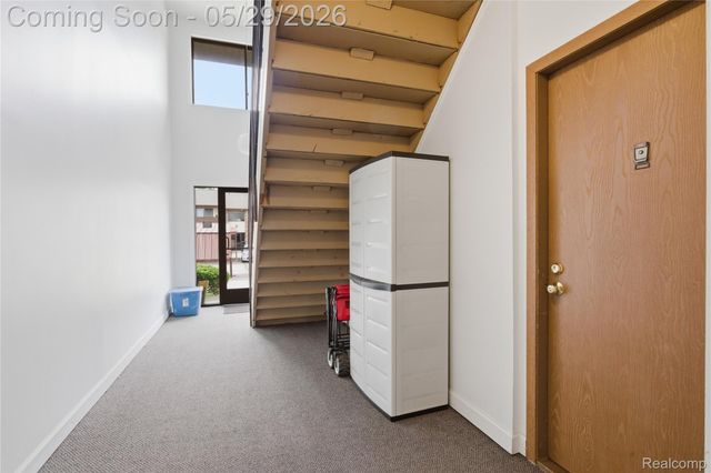 7708 Manor Circle 103, Westland, MI 48185
