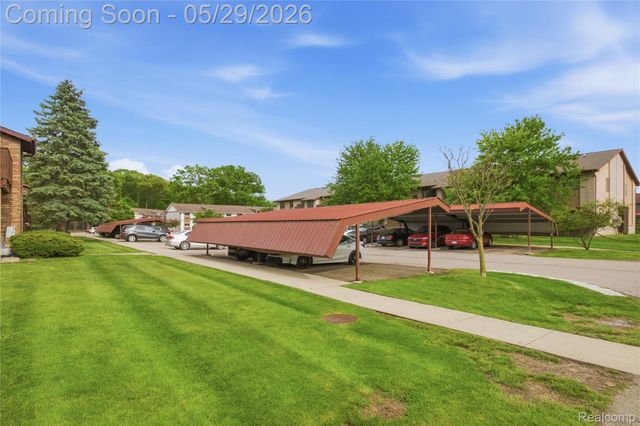 7708 Manor Circle 103, Westland, MI 48185