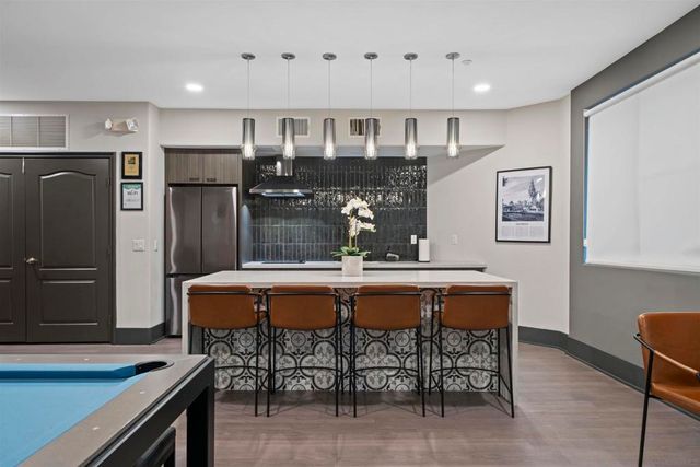 3957 30th 320, San Diego, CA 92104