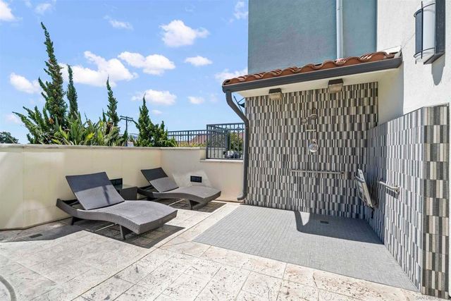 3957 30th 320, San Diego, CA 92104