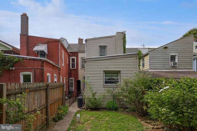 314 PERRY ST, Columbia, PA 17512