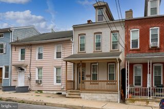 314 PERRY ST, Columbia, PA 17512