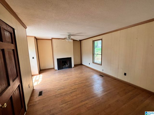 70 LEDLOW ROAD, Warrior, AL 35180