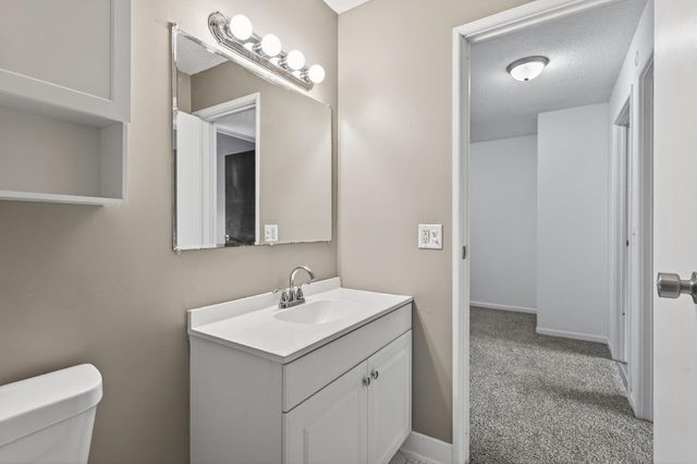 12930 Nicollet Avenue 201, Burnsville, MN 55337