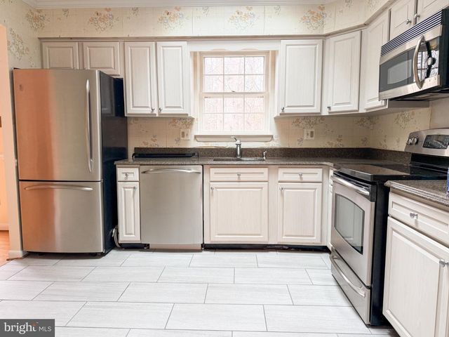 3106 HUNT RD, Oakton, VA 22124