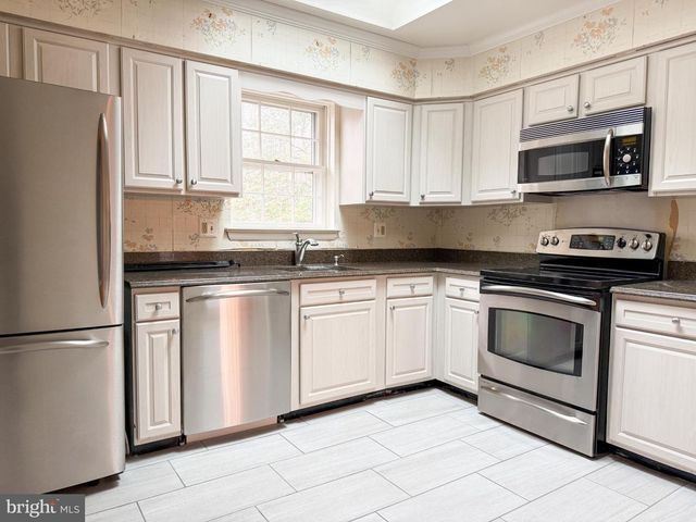 3106 HUNT RD, Oakton, VA 22124