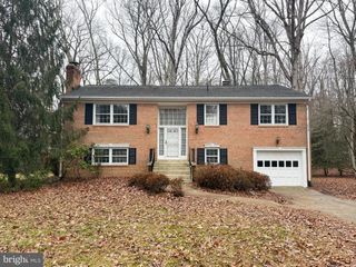 3106 HUNT RD, Oakton, VA 22124