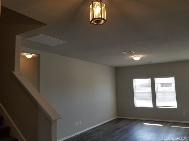 455 Agave Flats Dr, New Braunfels, TX 78130