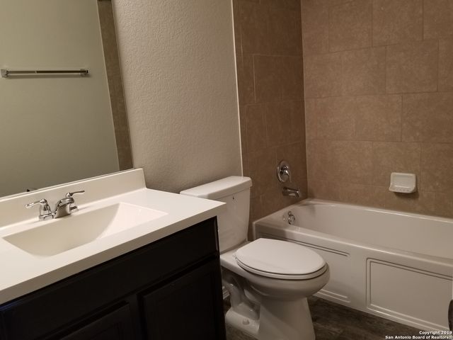 455 Agave Flats Dr, New Braunfels, TX 78130