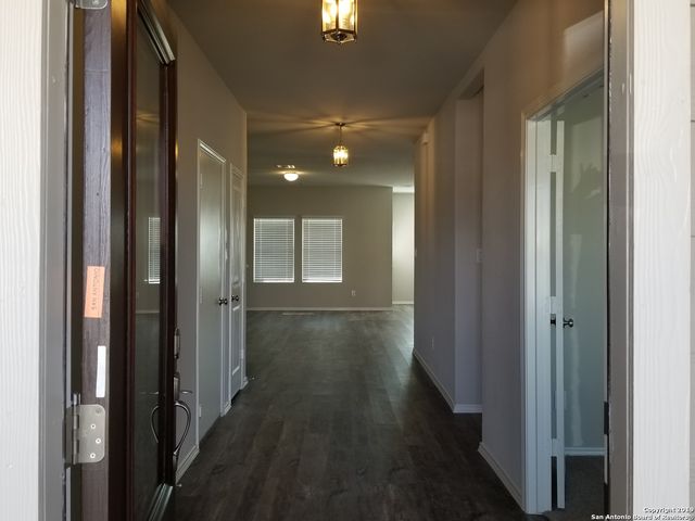 455 Agave Flats Dr, New Braunfels, TX 78130