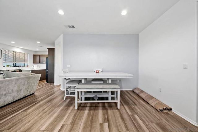 29566 Nini Ct, Winchester, CA 92596