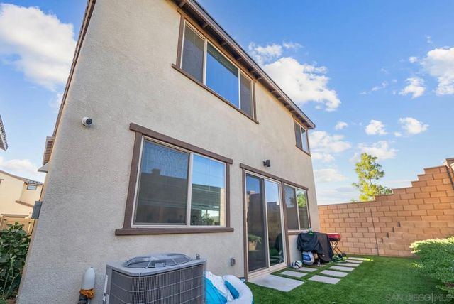 29566 Nini Ct, Winchester, CA 92596