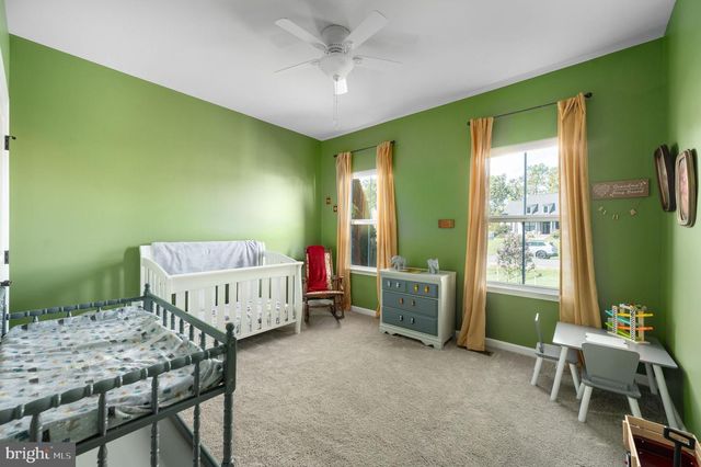 5206 MULBERRY DR, Fredericksburg, VA 22407
