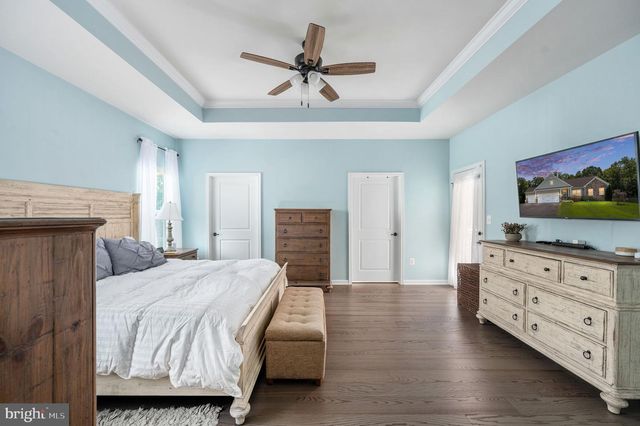 5206 MULBERRY DR, Fredericksburg, VA 22407