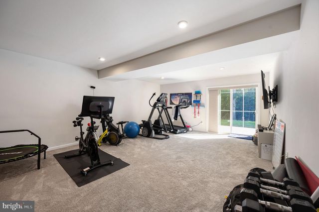 5206 MULBERRY DR, Fredericksburg, VA 22407
