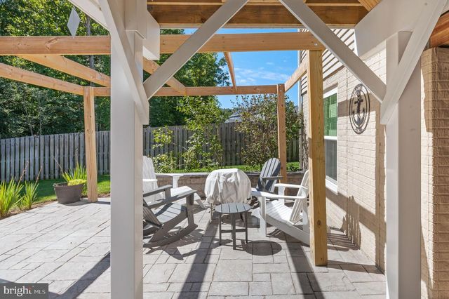 5206 MULBERRY DR, Fredericksburg, VA 22407