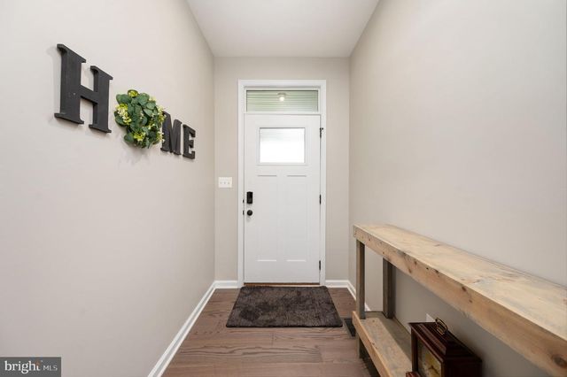 5206 MULBERRY DR, Fredericksburg, VA 22407
