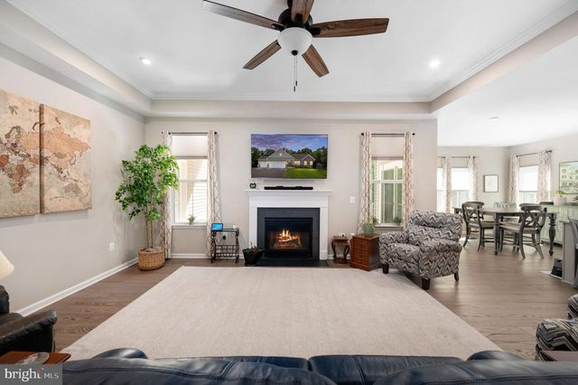 5206 MULBERRY DR, Fredericksburg, VA 22407