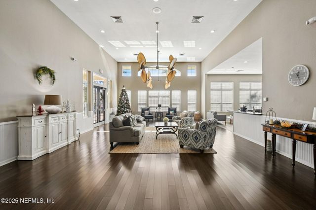 13700 RICHMOND PARK Drive N 1207, Jacksonville, FL 32224