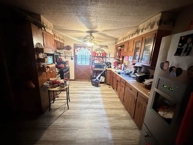 1217 Waco Rd, Huntington, WV 25701