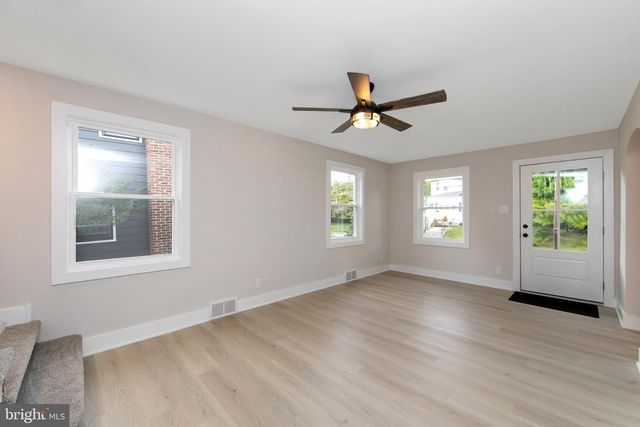 516 BETTLEWOOD AVE, Collingswood, NJ 08108