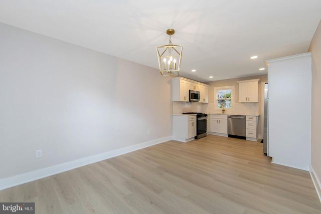 516 BETTLEWOOD AVE, Collingswood, NJ 08108