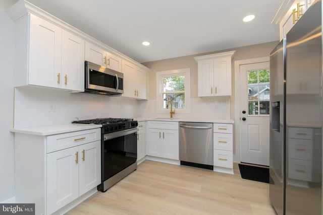 516 BETTLEWOOD AVE, Collingswood, NJ 08108
