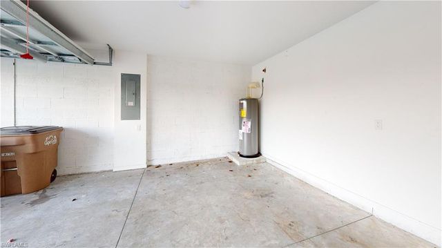 1908 NW 26th PL, Cape Coral, FL 33993