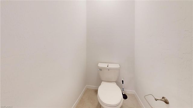 1908 NW 26th PL, Cape Coral, FL 33993