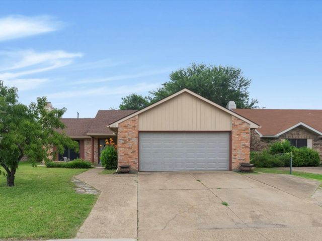 608 Ponderosa Drive, Forney, TX 75126