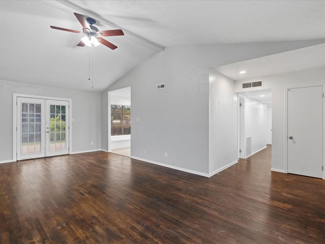 608 Ponderosa Drive, Forney, TX 75126