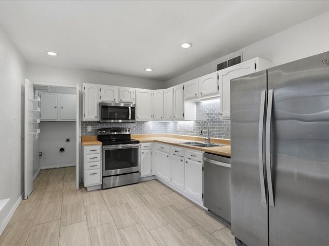 608 Ponderosa Drive, Forney, TX 75126