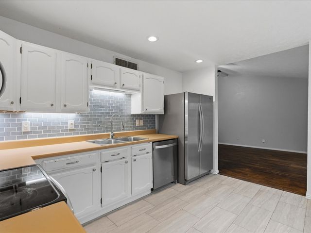608 Ponderosa Drive, Forney, TX 75126