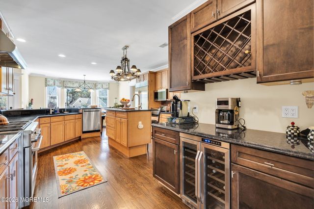 2281 Clover Hill Lane, Toms River, NJ 08755
