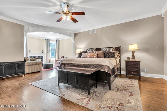 2281 Clover Hill Lane, Toms River, NJ 08755