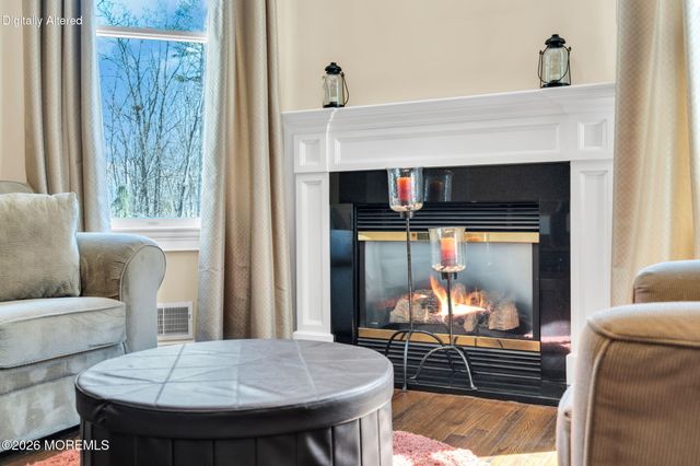 2281 Clover Hill Lane, Toms River, NJ 08755