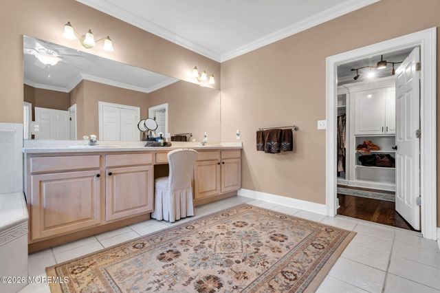 2281 Clover Hill Lane, Toms River, NJ 08755