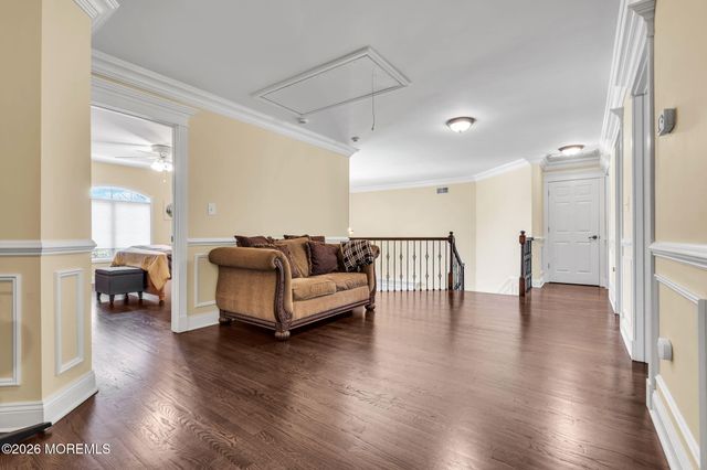 2281 Clover Hill Lane, Toms River, NJ 08755