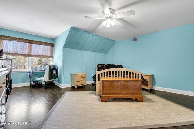 2281 Clover Hill Lane, Toms River, NJ 08755