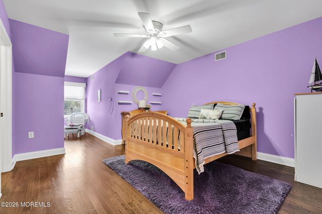 2281 Clover Hill Lane, Toms River, NJ 08755