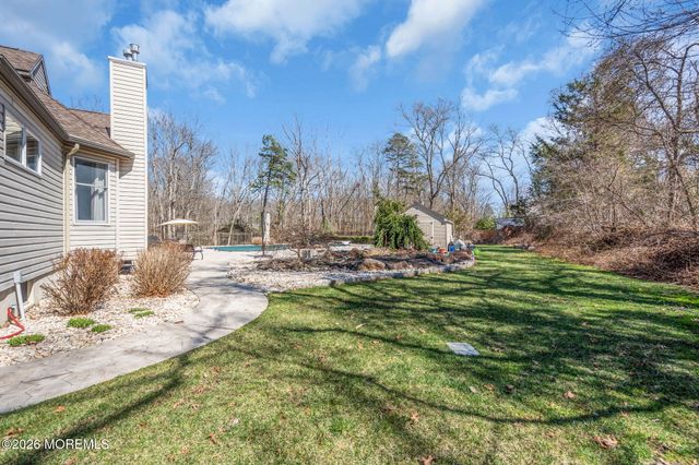 2281 Clover Hill Lane, Toms River, NJ 08755