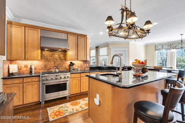 2281 Clover Hill Lane, Toms River, NJ 08755