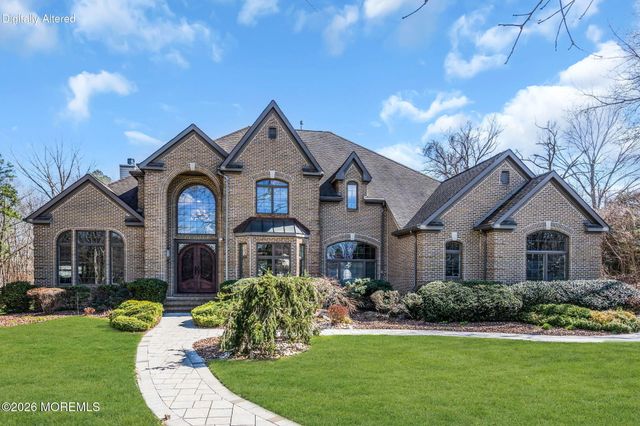 2281 Clover Hill Lane, Toms River, NJ 08755