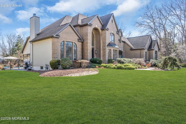 2281 Clover Hill Lane, Toms River, NJ 08755