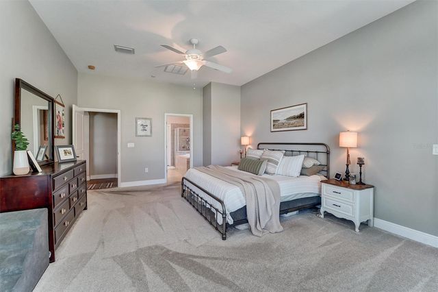 7136 DERWENT GLEN CIRCLE, Land O Lakes, FL 34637
