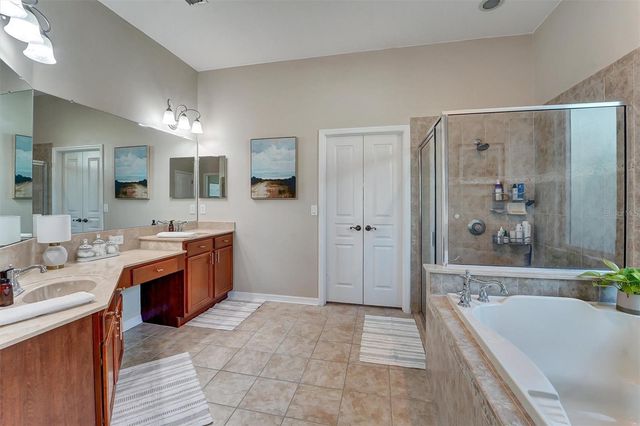 7136 DERWENT GLEN CIRCLE, Land O Lakes, FL 34637