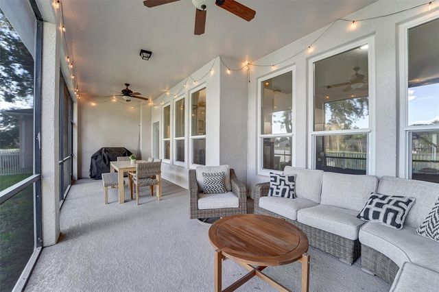 7136 DERWENT GLEN CIRCLE, Land O Lakes, FL 34637